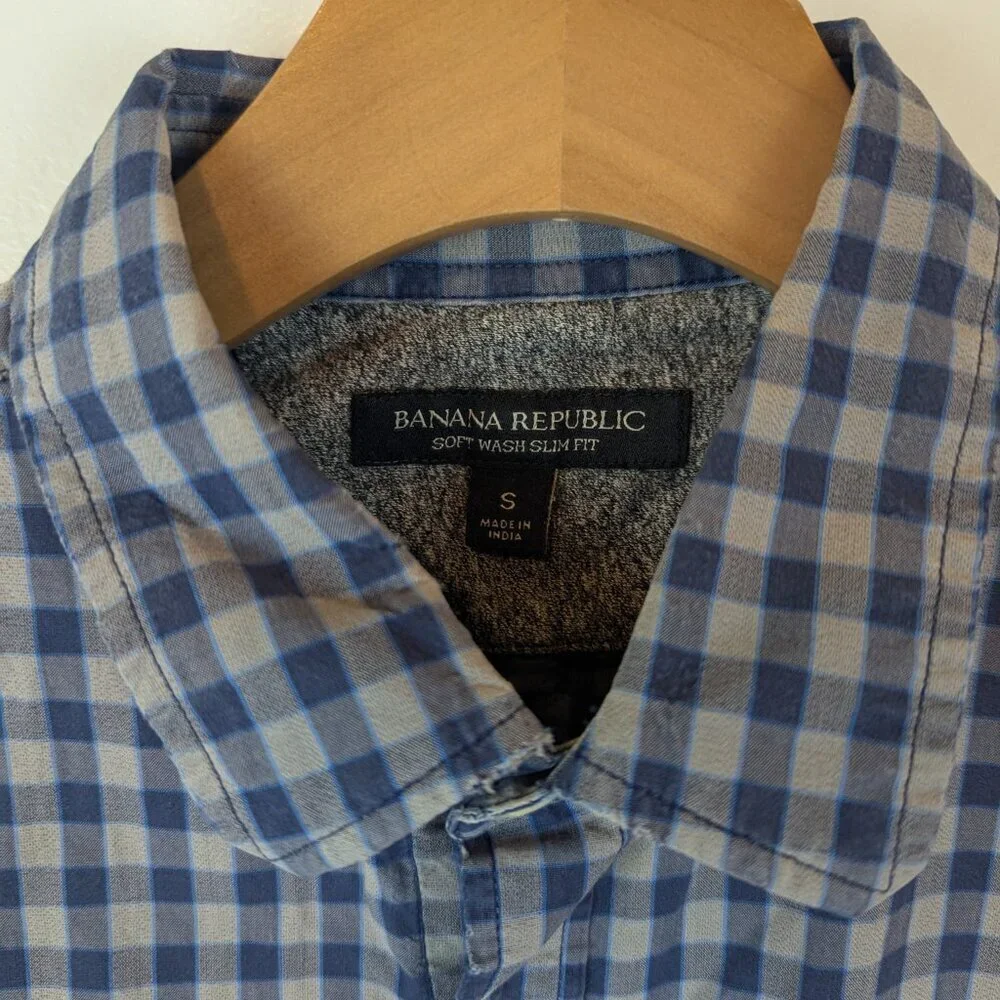 Banana Republic Soft Wash Slim Fit Buttondown in Blue/Gray, Sz S